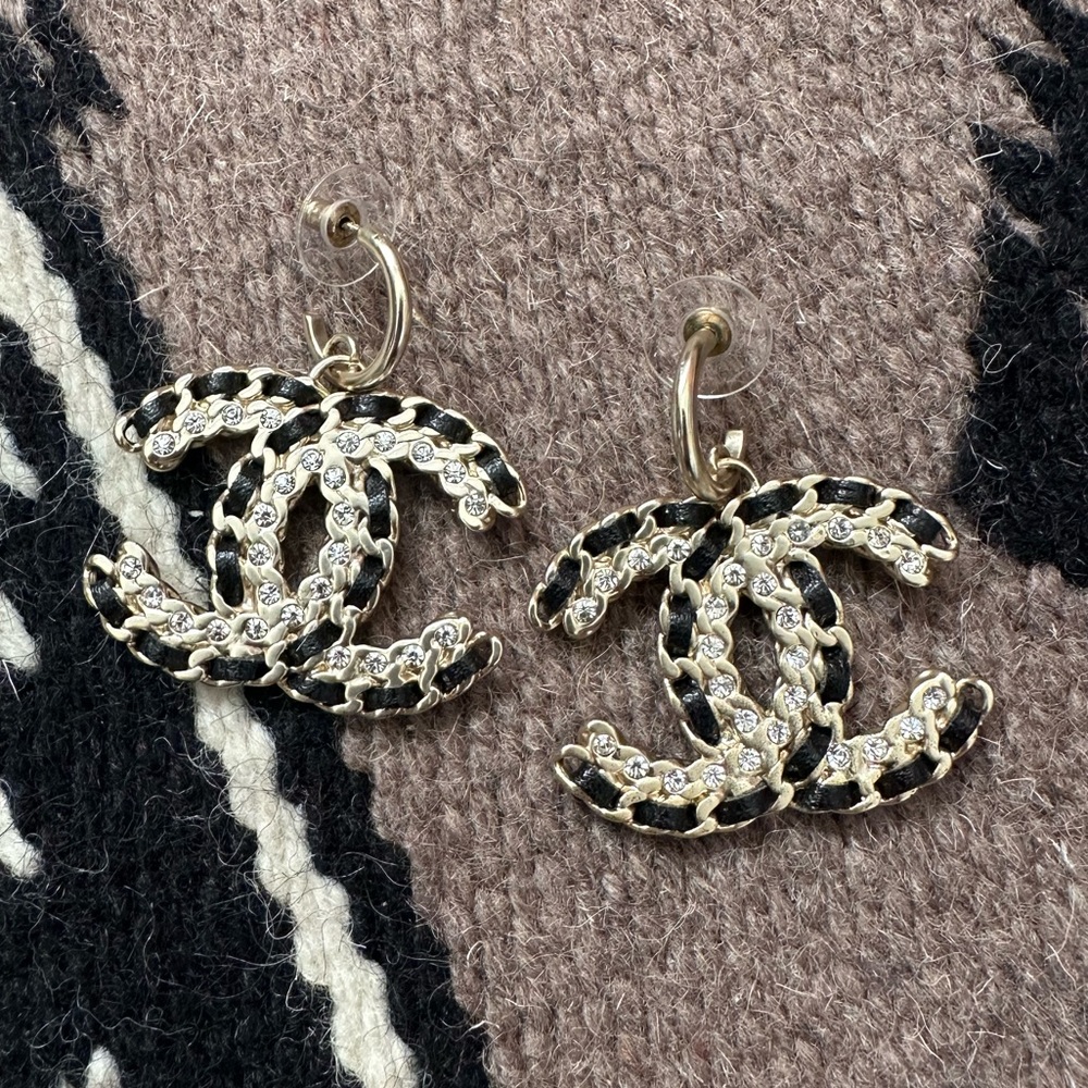 CHANEL B19 XL Black Leather Gold CC Logo Chain Dangle Drop Statement Earrings
